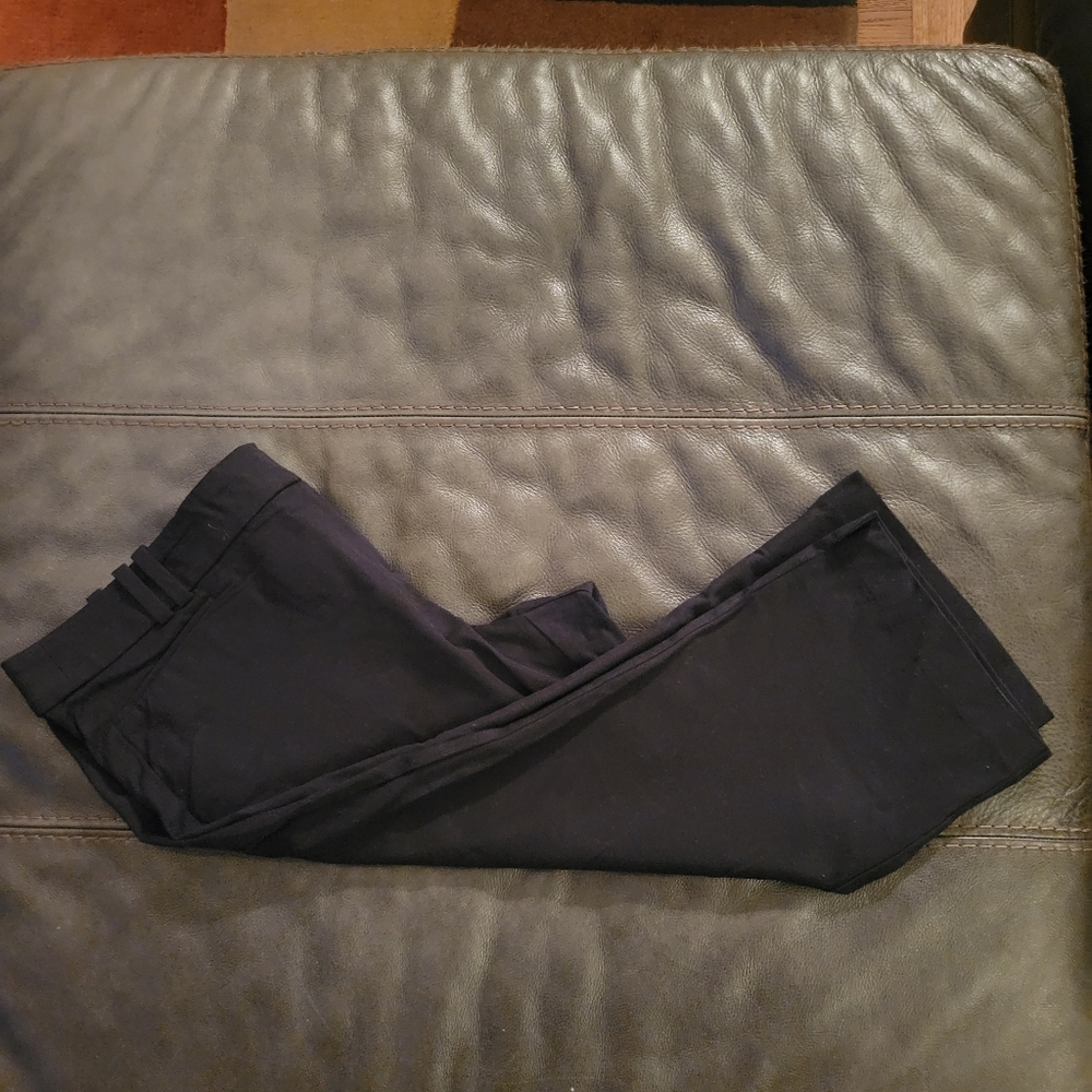 NWOT Lane Bryant "The Allie" Black Capri Pants Sz 18P